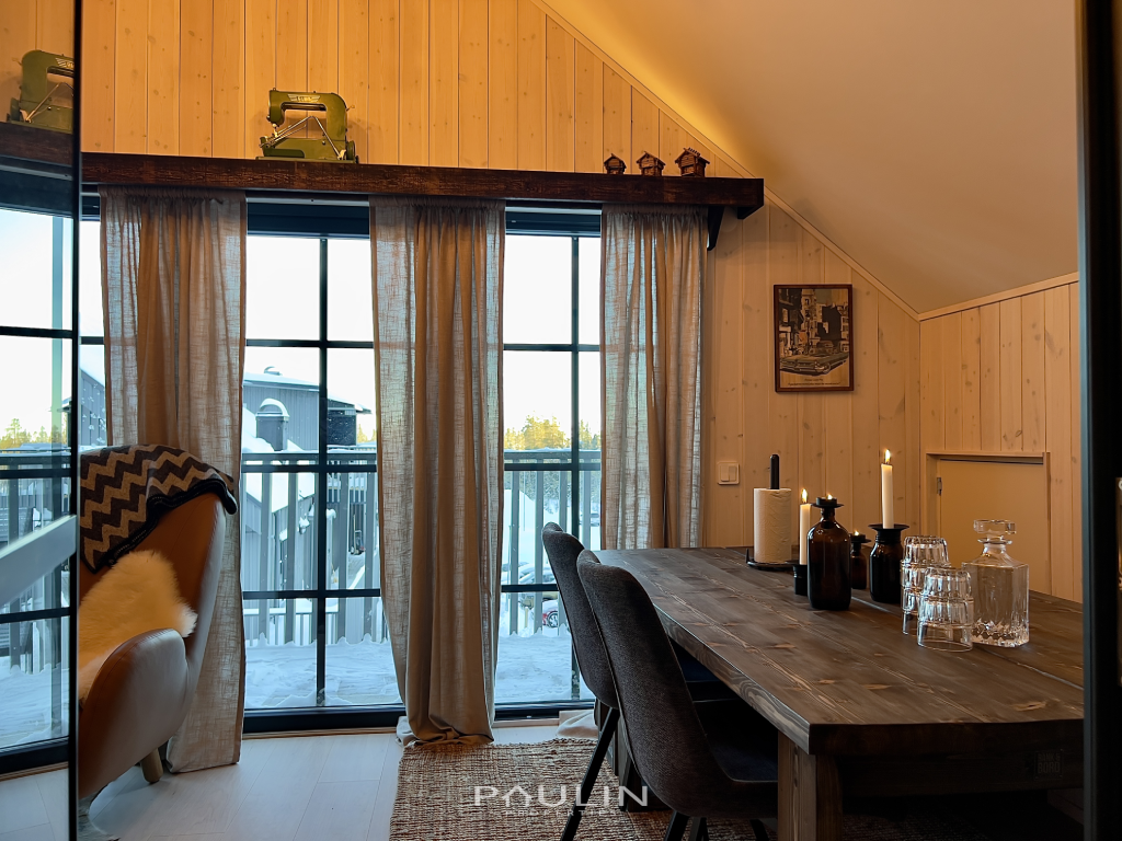 fjllbcken_11j_dining_table