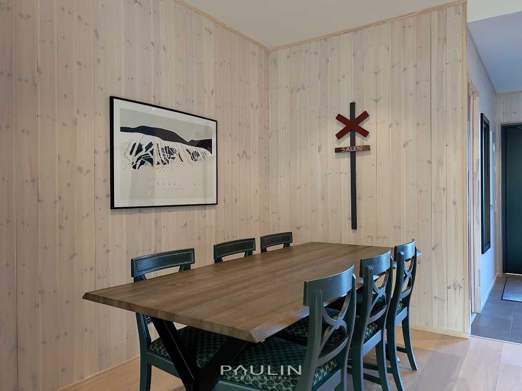 fjllbcken_4b_dining_table