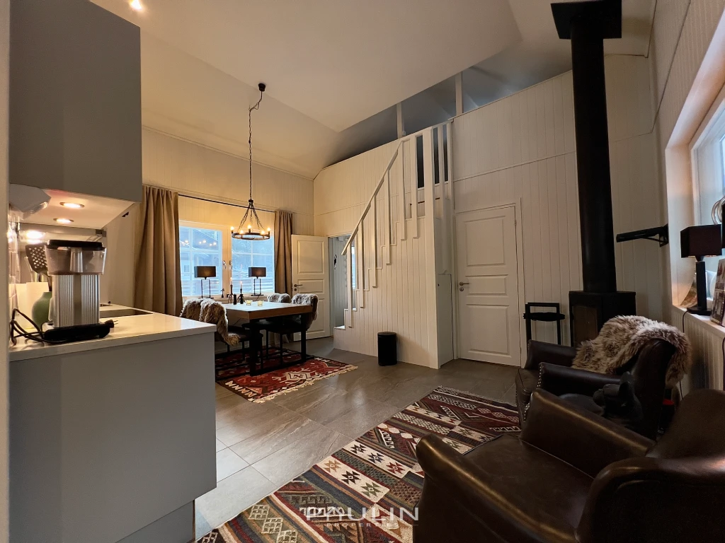 olarsangen-124-vardagsrum-lindvallen-salen