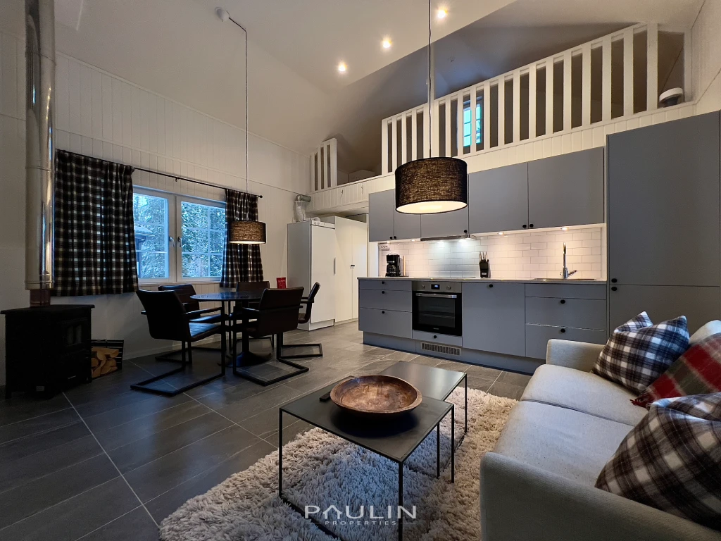 olarsangen-128-matplats-lindvallen-salen