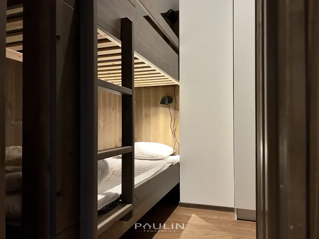 Schlafzimmer 2 (90/90 cm)
