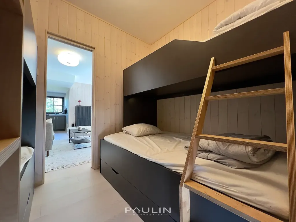 Schlafzimmer 2 (90/90 cm & 90/120 cm)