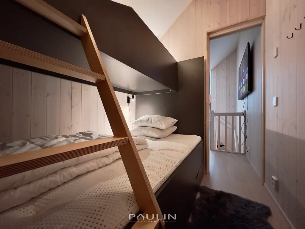Bedroom3 (90/120cm)