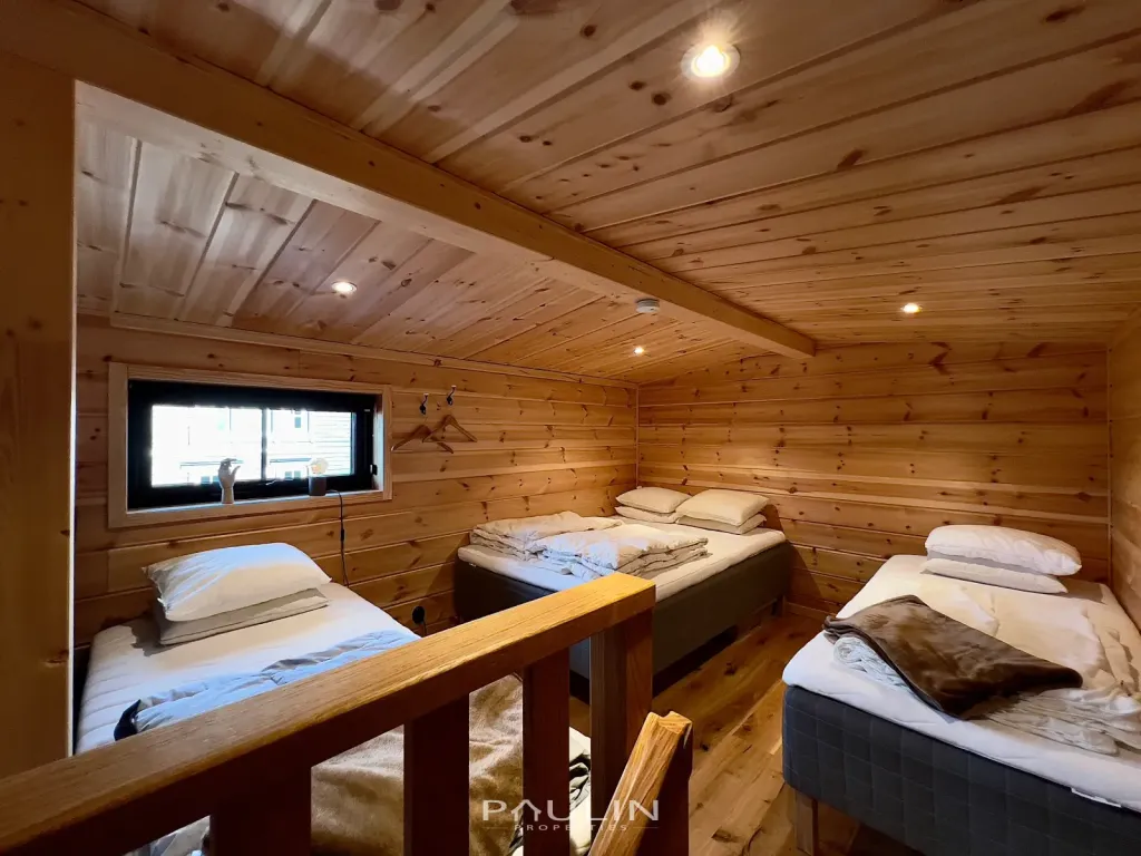 Bedroom (160cm & 90cm & 90cm))