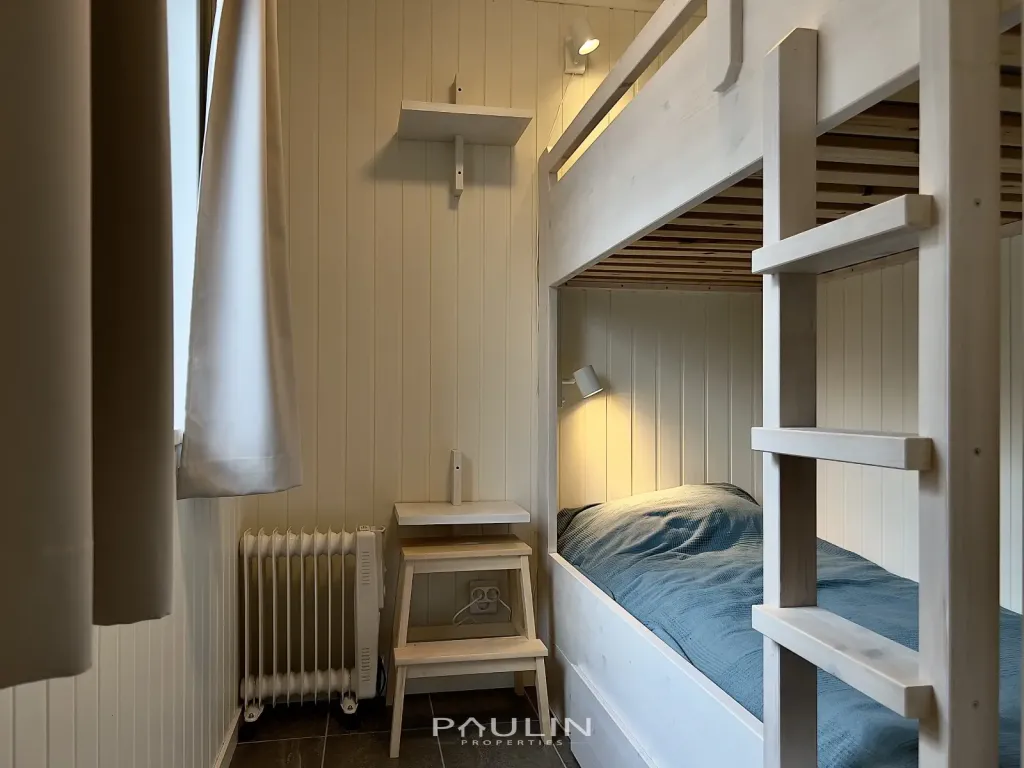 Schlafzimmer 2 (90/90 cm)
