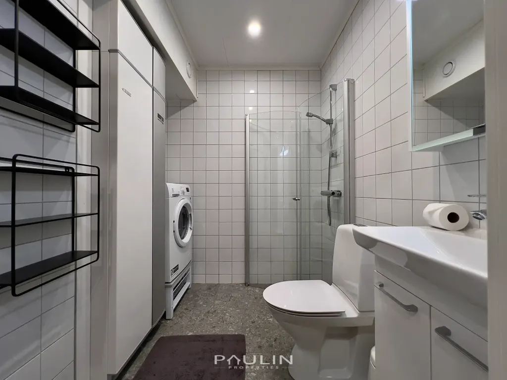 Bathroom2