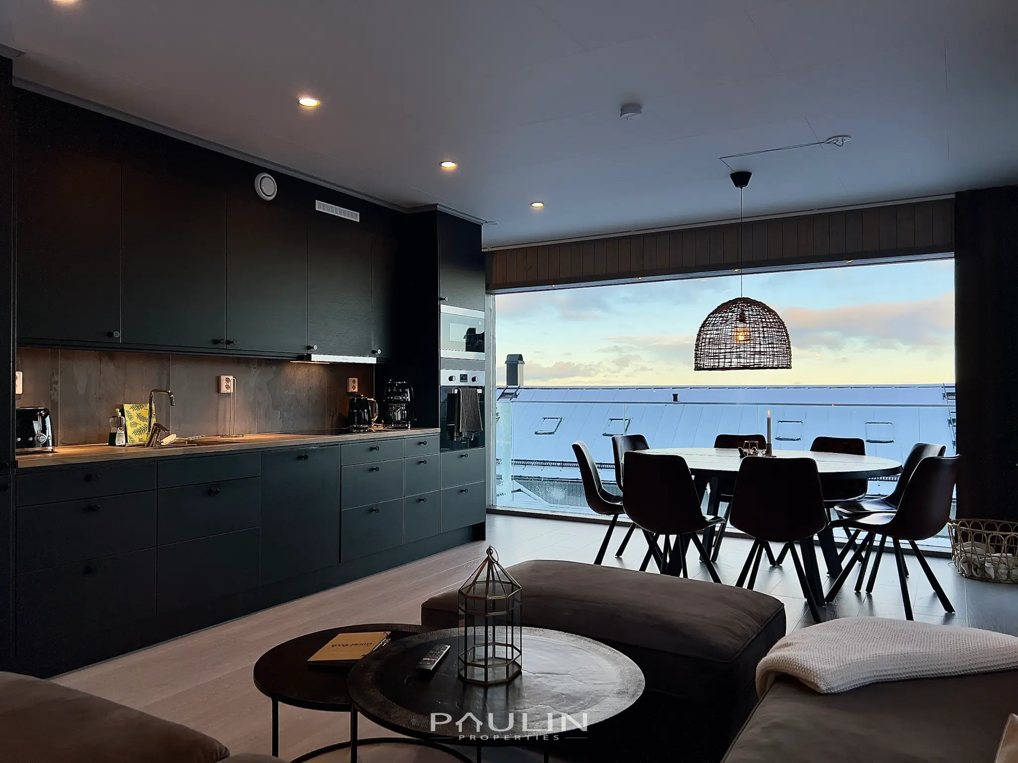 modern living room with panoramic view in Vrilvägen 32C Lindvallen Sälen